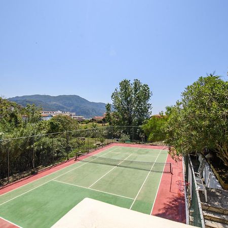 Delfini Resort Agios Georgios Pagon Exterior foto