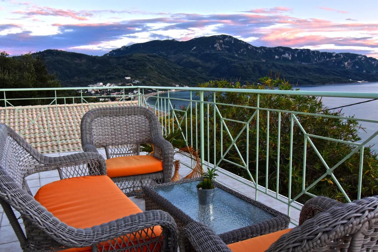 Delfini Resort Agios Georgios Pagon Exterior foto