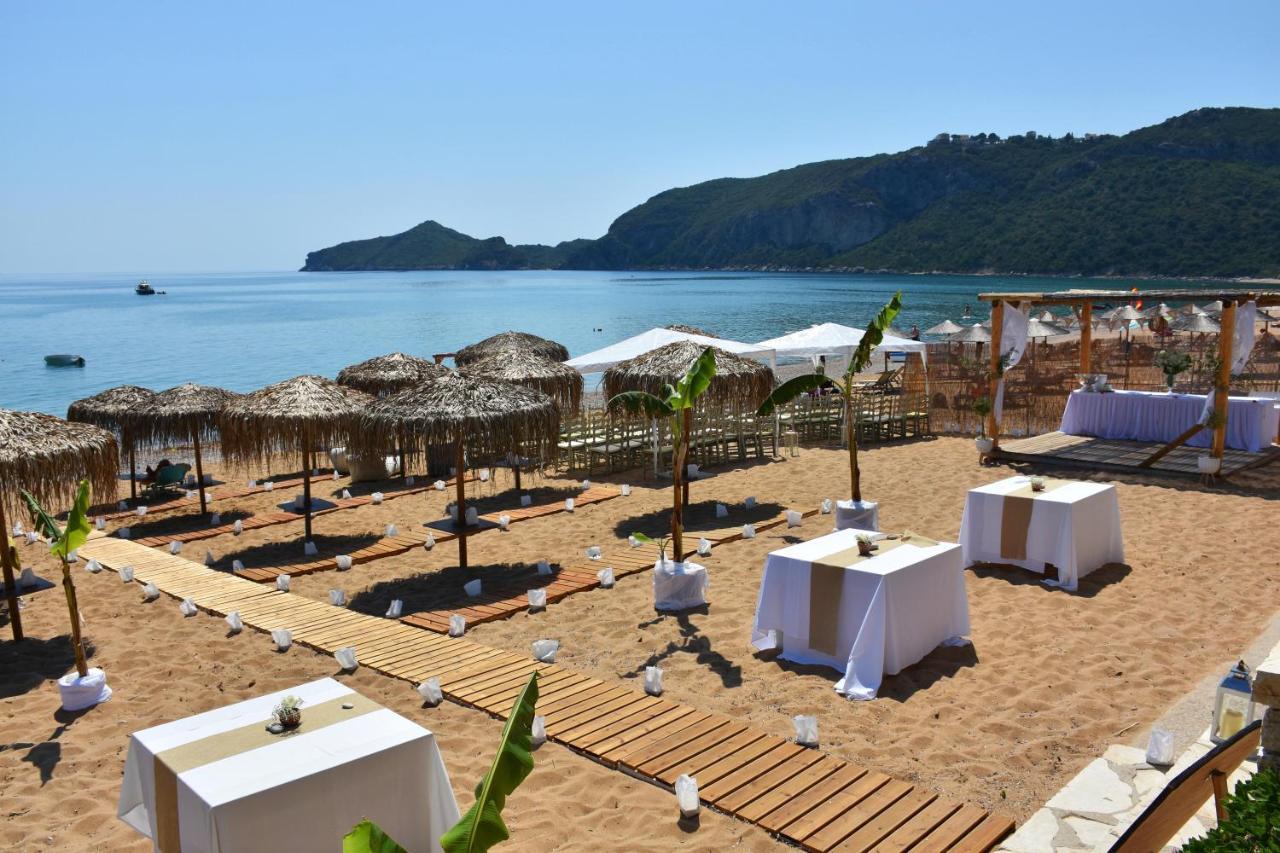 Delfini Resort Agios Georgios Pagon Exterior foto